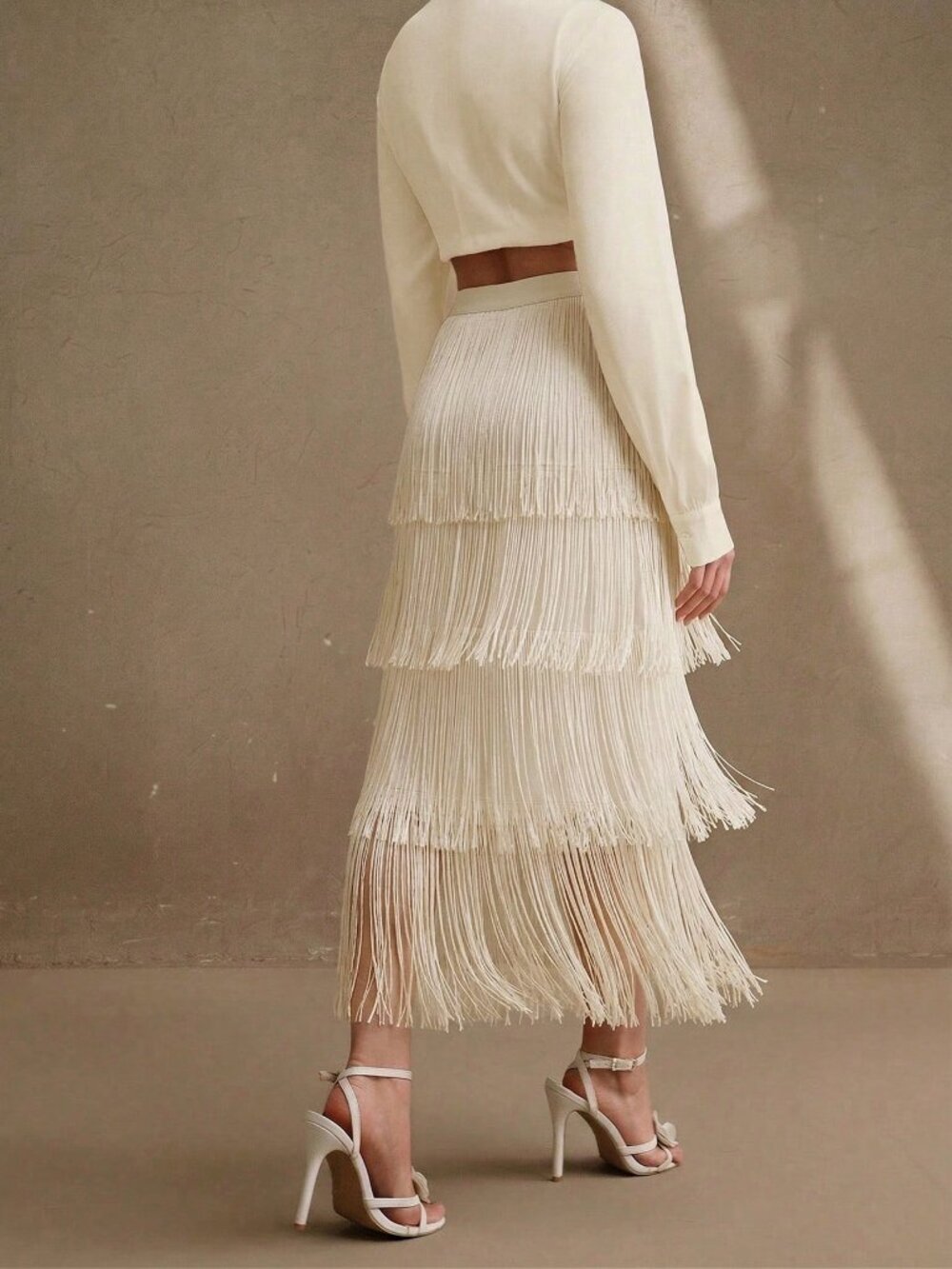 Apricot Elegant Women's Tiered Fringe Midi Dress - Picture 2 of 6